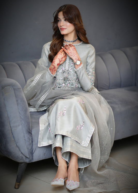 Gray Glamour - Client Diaries
